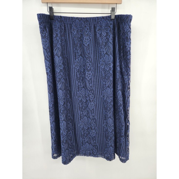Christopher & Banks Dresses & Skirts - Christopher & Banks Womens XL Navy Blue Floral Lace Midi Skirt Elastic Waist